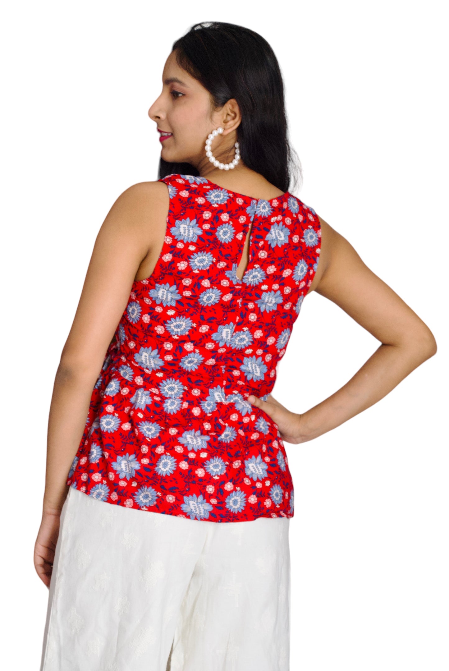 Women Red Color Floral Printed Sleeveless Wrap Top